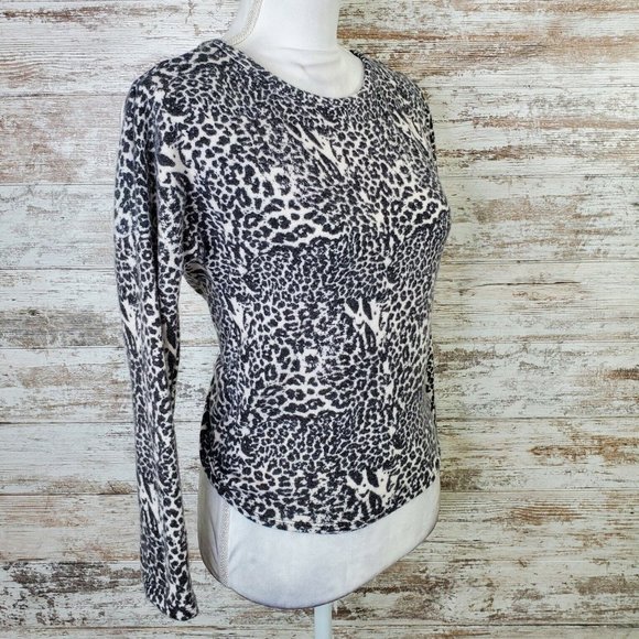 Poof New York Leopard Twist Back Long Sleeve Top - Picture 1 of 6